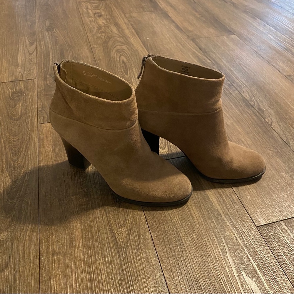 BCBGeneration Heeled Suede Boots